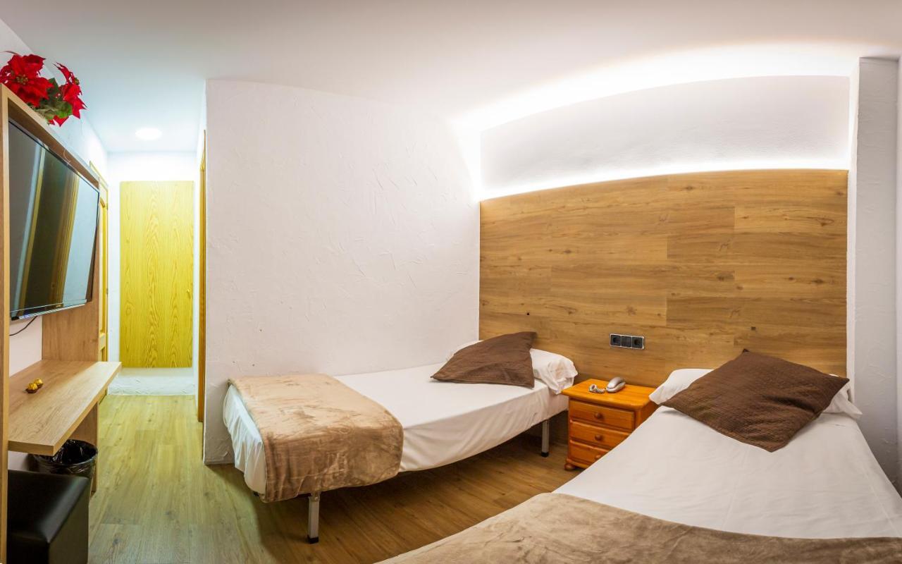 Hotel Les Neus パス・デ・ラ・カサ エクステリア 写真