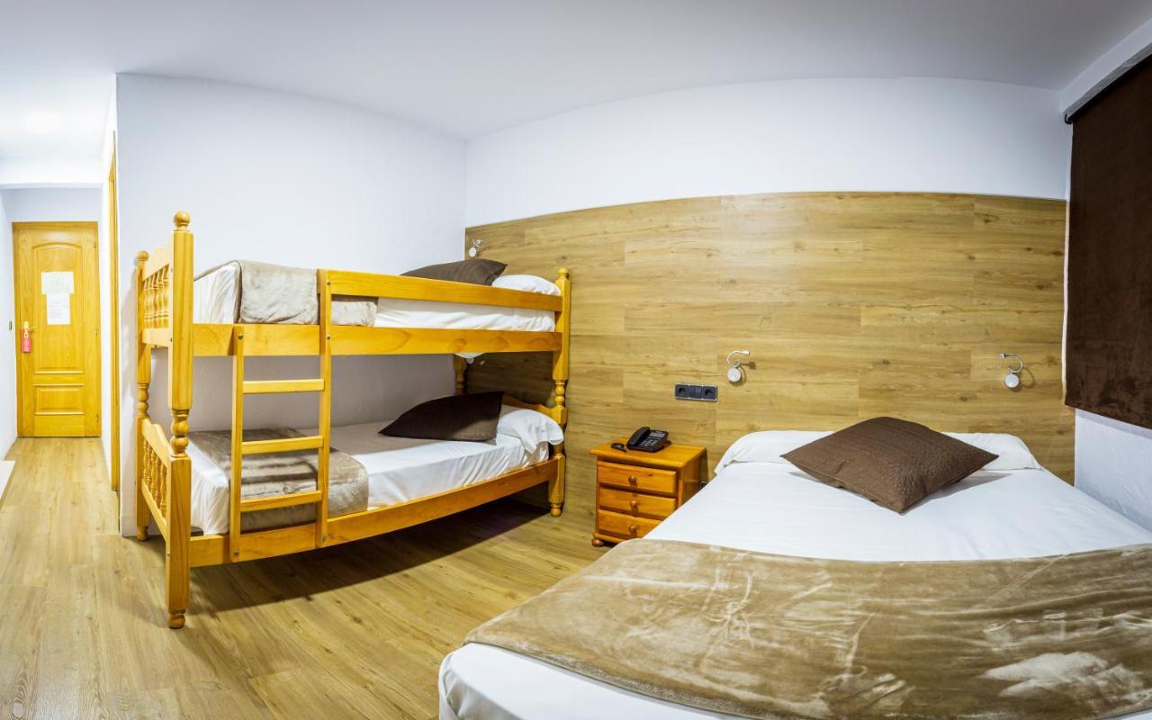 Hotel Les Neus パス・デ・ラ・カサ エクステリア 写真